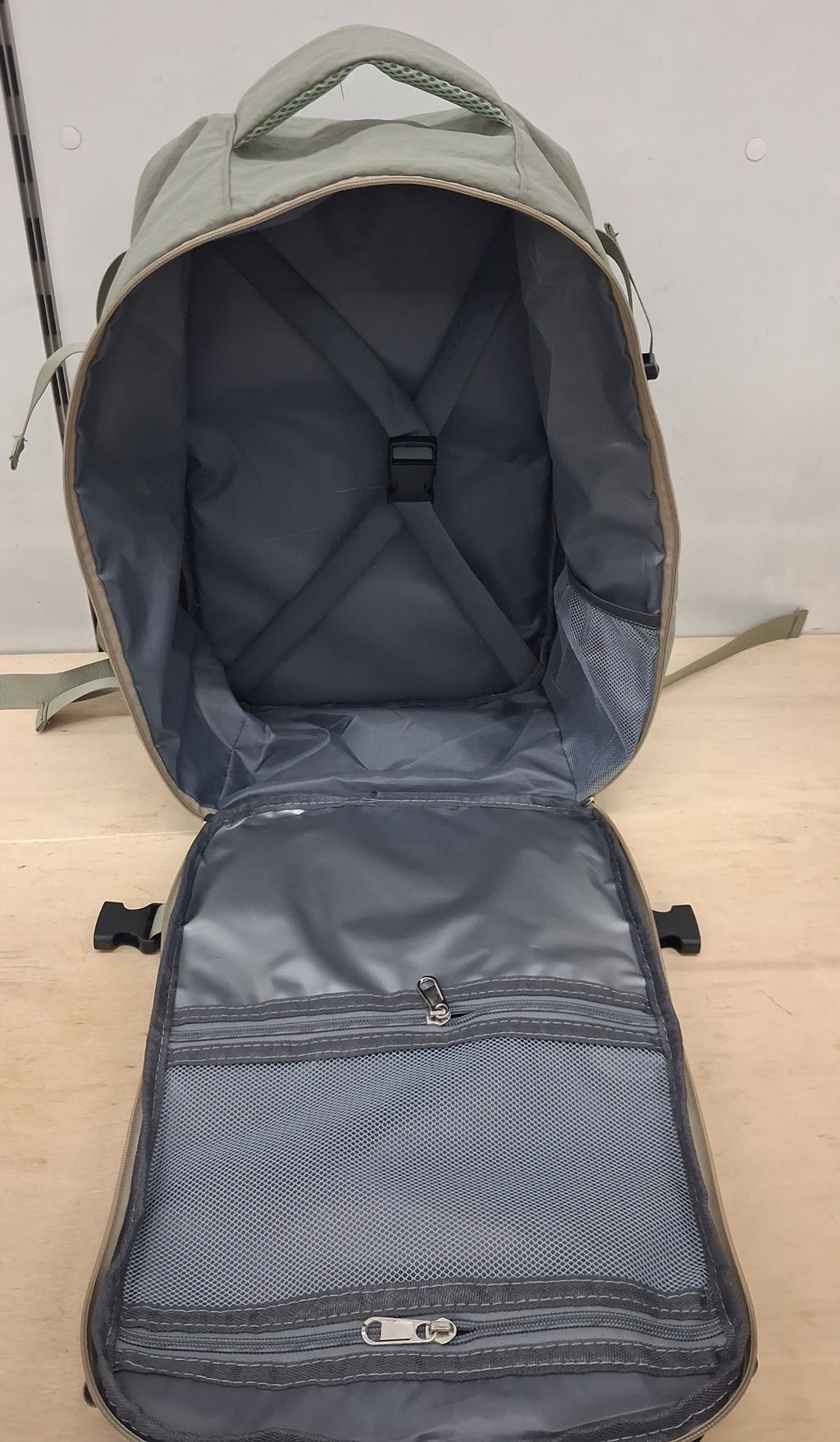 Mochila de Viagem Curta