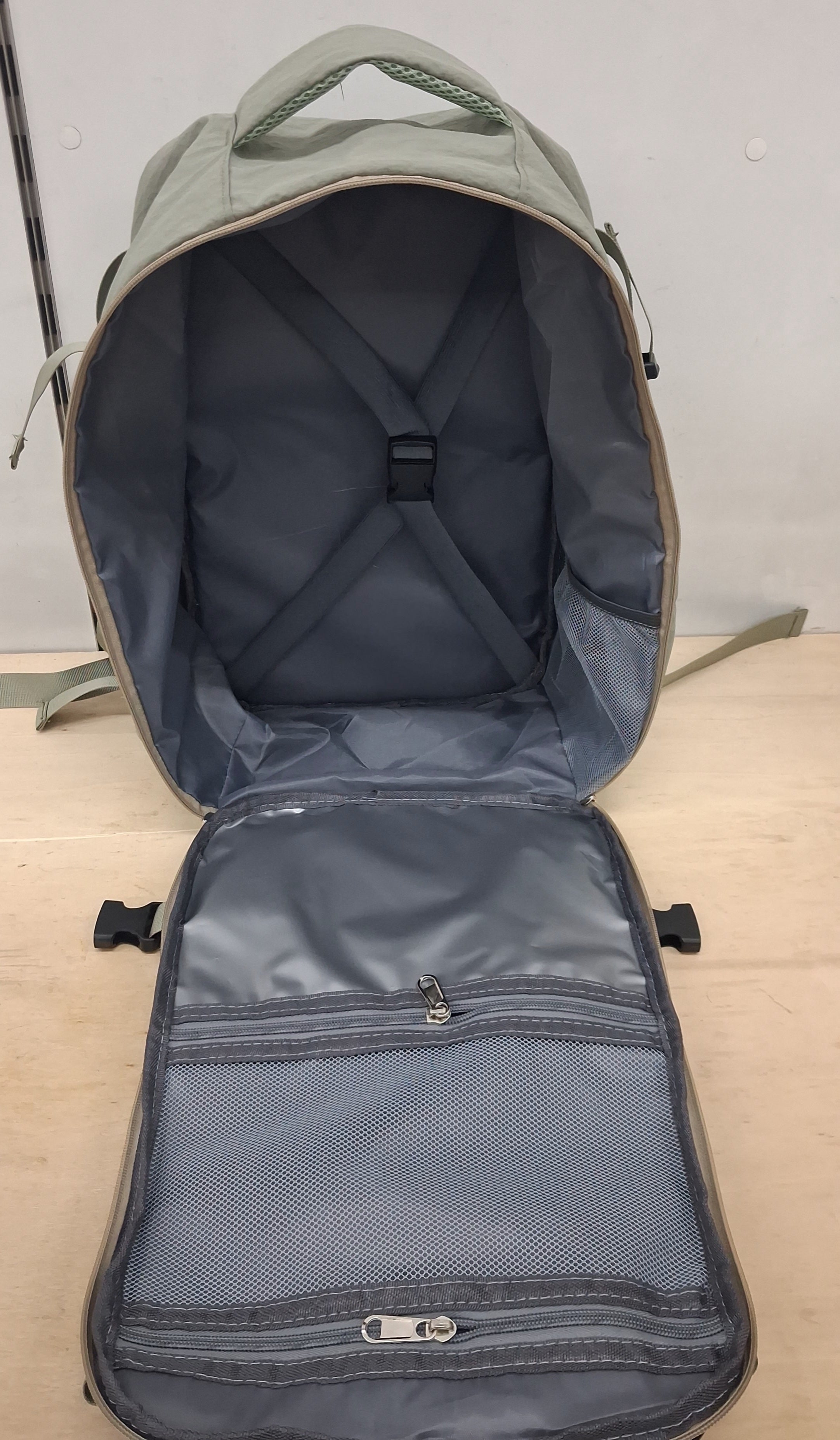 Mochila de Viagem Curta