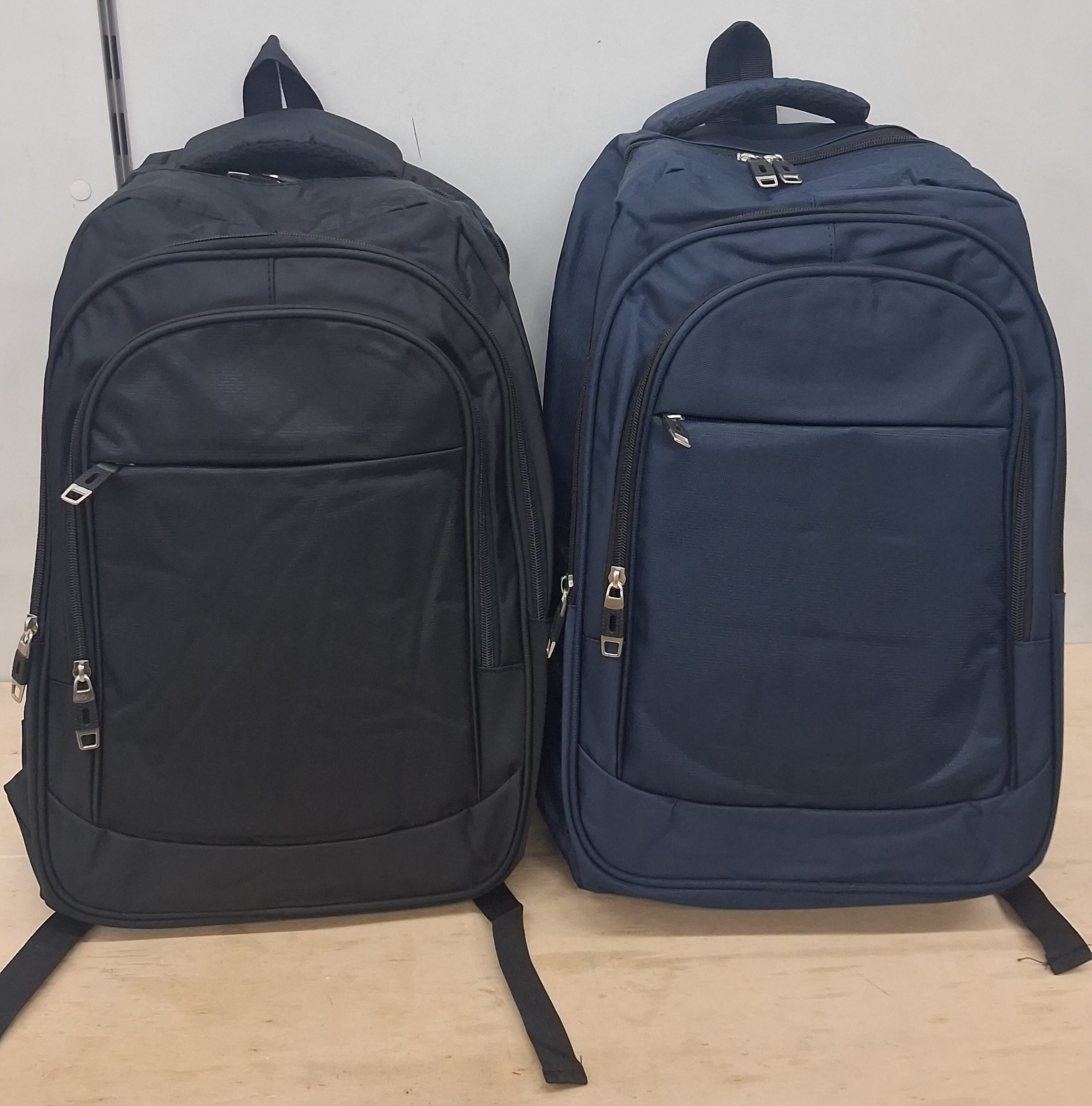 Conjunto de 2 Mochilas Básica