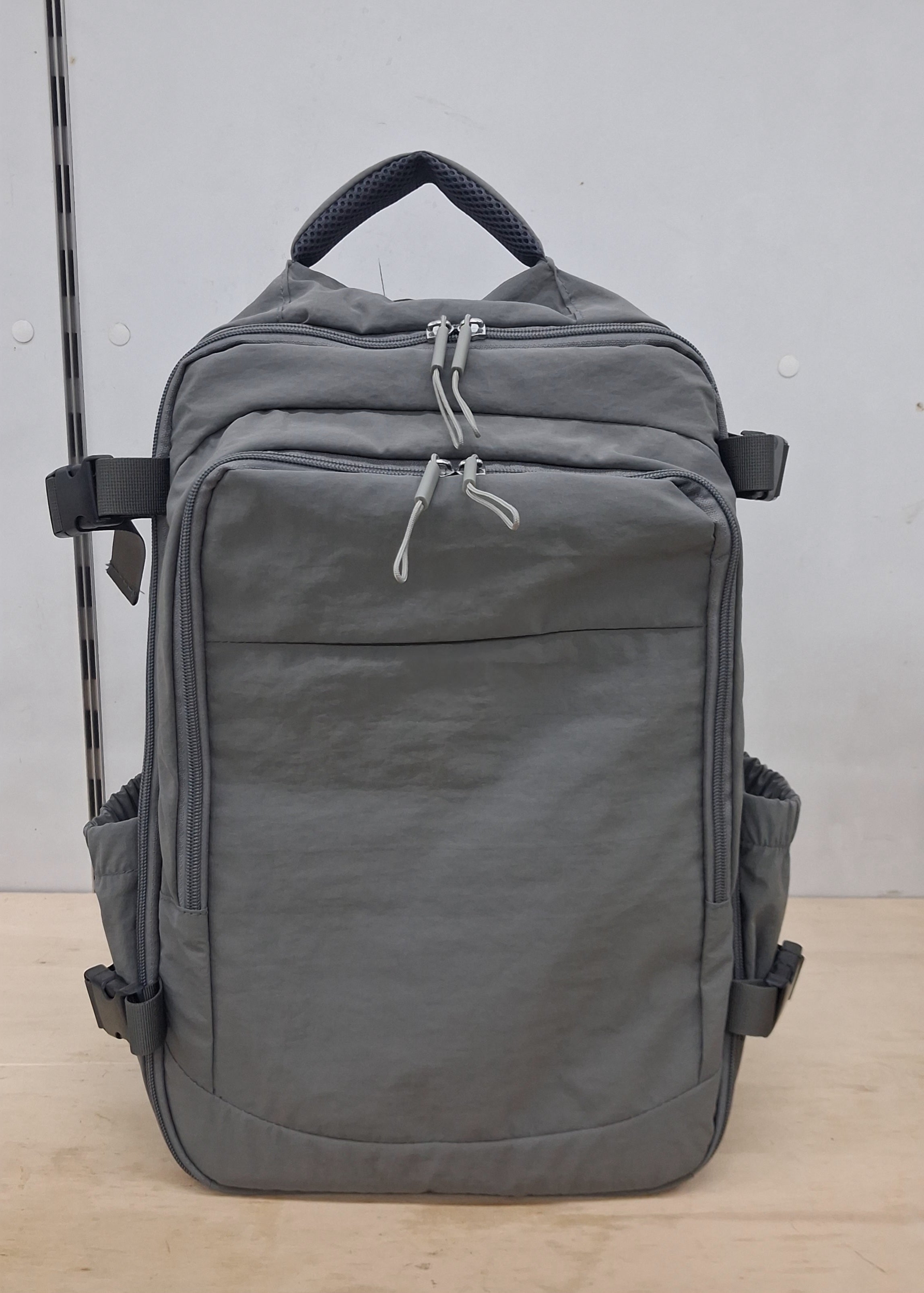 Mochila de Viagem Curta